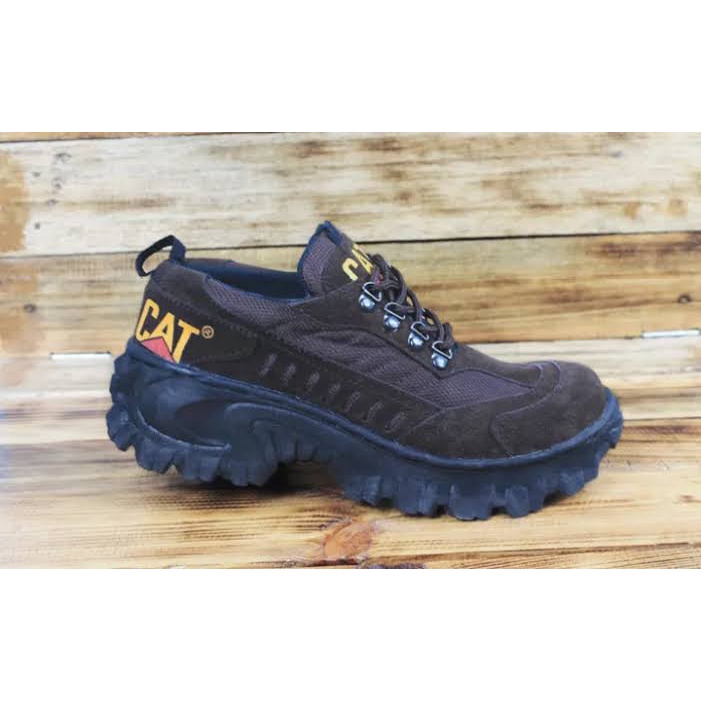 sol outsole sepatu safety boots Cat Intruder Chocolate