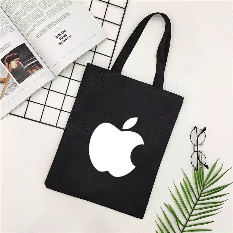 Totebag Kanvas karakter