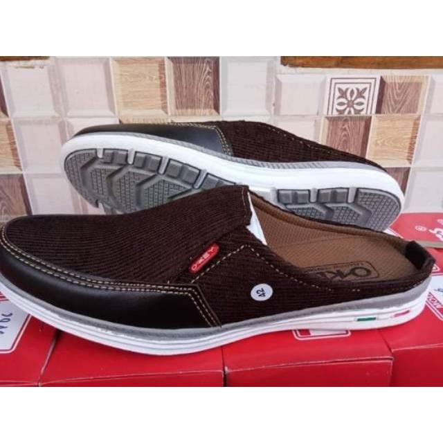 SENDAL SANDAL SELOP CASUAL PRIA SLOP SANTAI MURAH TERLARIS