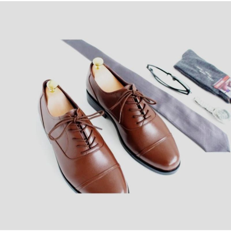 Sepatu Pria Pantofel Formal Sepatu Kerja Kulit Asli Berkualitas Model Oxford