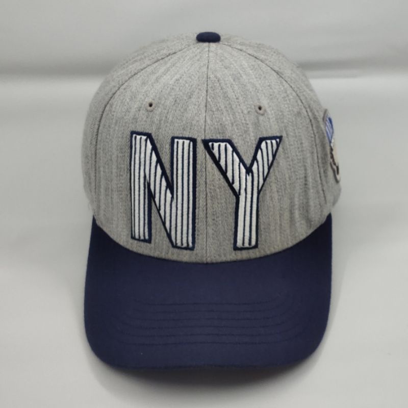 TOPI MLB ( preloved )