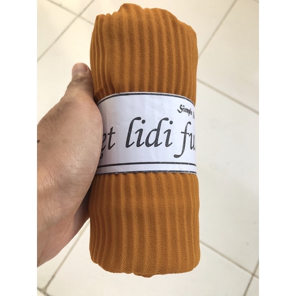 Hijab Pasmina plisket premium / Pasmina Plisket lidi / Pasmina pleated shawl / Pashmina plisket Tanpa Garis Tengah-50. Mustard Full