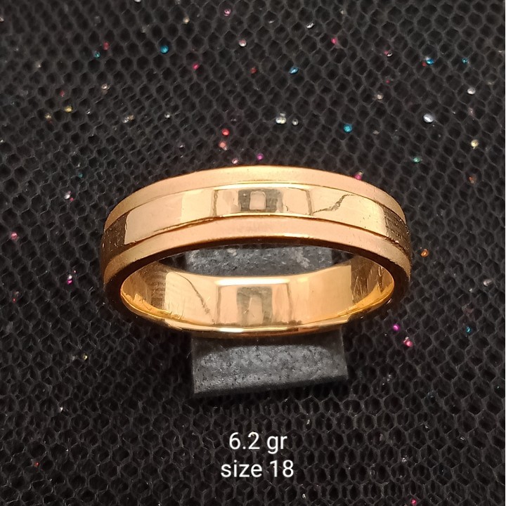 Cincin Emas 17 K - 6.2 gr Kadar 750 - 2340