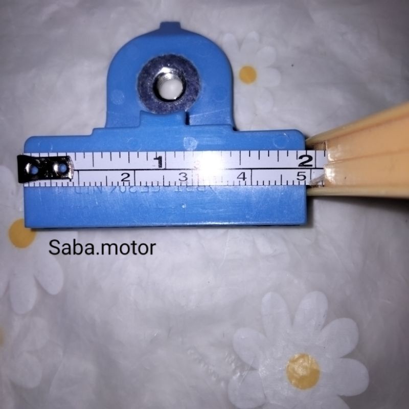 KLIP PENJEPIT DUDUKAN KACA MOBIL UNIVERSAL