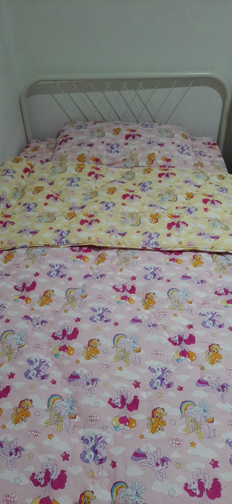 Bedcover Single Only Semua Motif Petite Elle Bedding 150x230