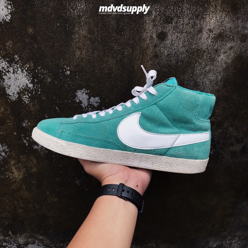 nike blazer second