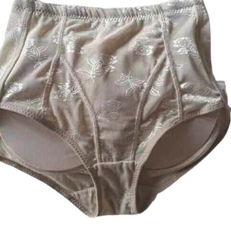 오빠 Celana Dalam Busa Dwi Fungsi Bisa Copot Busa Segitiga Model 6650 / CD Pantat Palsu Segitiga 6650 