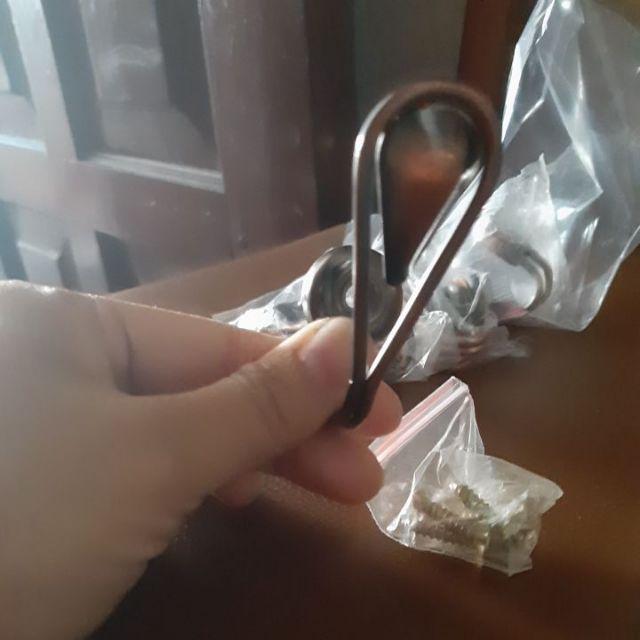 Hook Minimalis Anting Per Biji