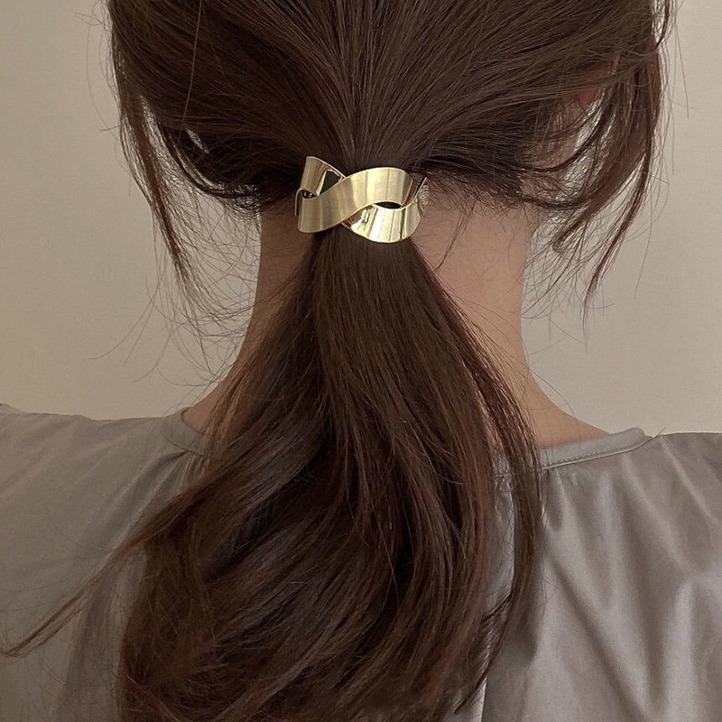 IKAT RAMBUT KARET ELASTIS KOREA MAINAN GOLD PITA AKSESORIS WANITA/ KOREAN ELEGANT PONYTAIL HIGH END RUBBER BAND HAIR ELASTICS TIES METAL GOLD ACCESSORIES