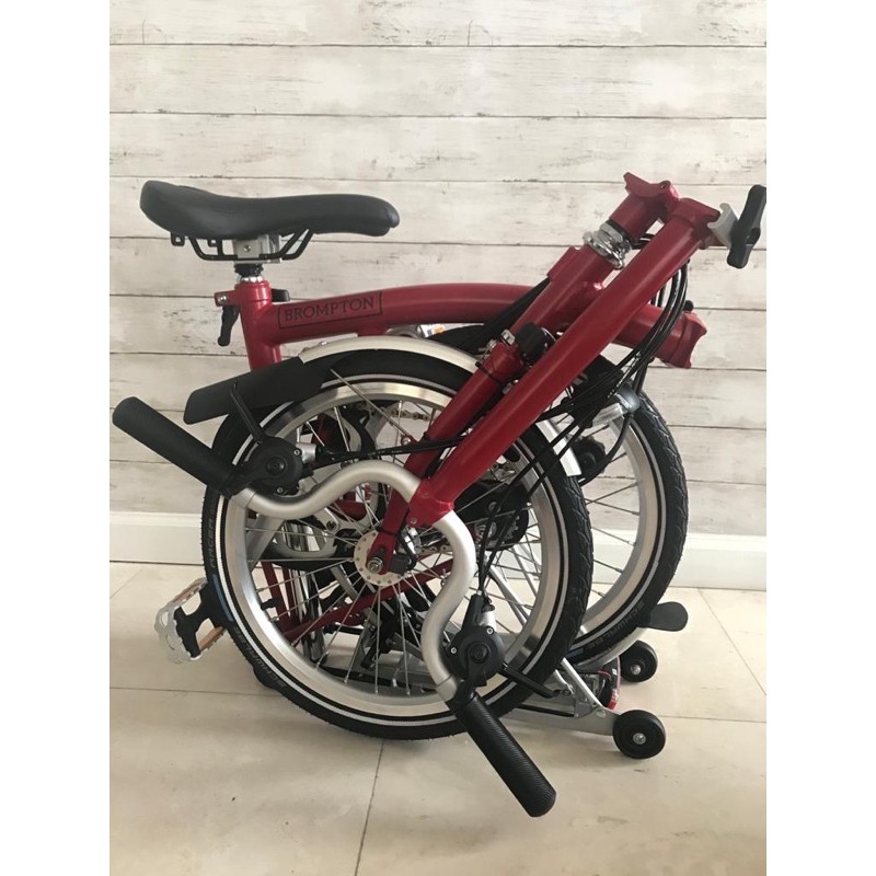 Bromptom H6R, House red