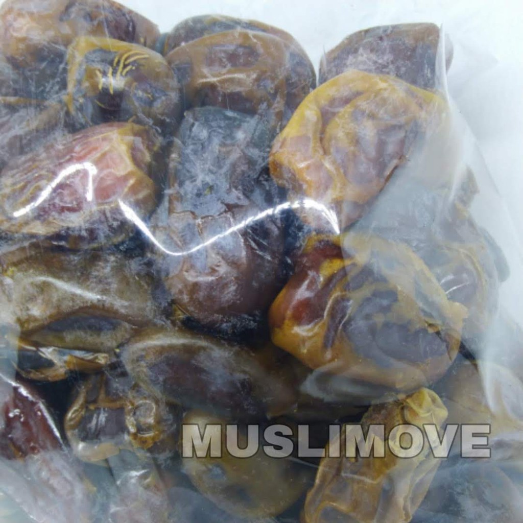 

Kurma Mesir 1Kg