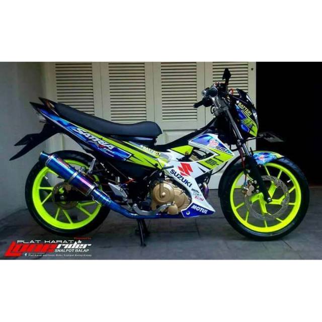  Modifikasi  Motor Satria  Fu  Warna  Hitam  Putih Arena 