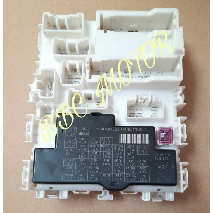 Jual FUSE BOX UNDER DASH CABIN ATAU BOX BOK SIKRING SUZUKI ERTIGA ASLI