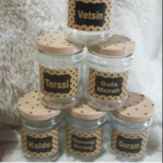 Toples bumbu dapur bahan kaca ukuran kecil 1 set isi Toples bumbu dapur bahan kaca ukuran kecil 1 set isi
