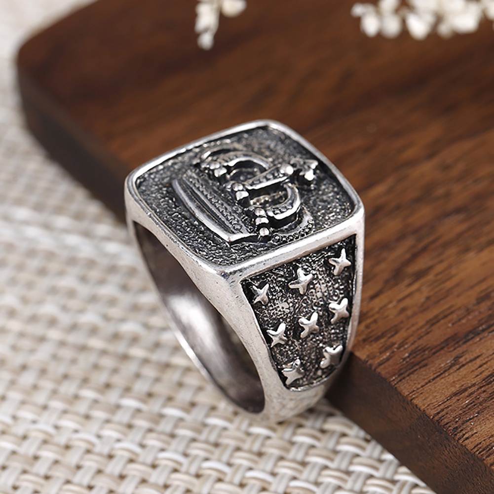 Hu Hu Hu Hu Hu Alat Bantu Pasang Kacamata♡ Cincin Pria Bentuk Mahkota Lapis Silver Bahan Alloy Gaya Retro Untuk Pesta / Bar / Hadiah