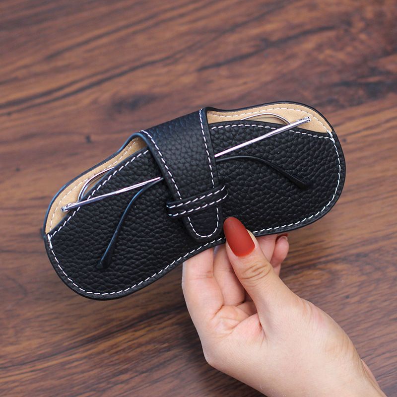 Fashion Leather glasses case / tempat kacamata bahan kulit