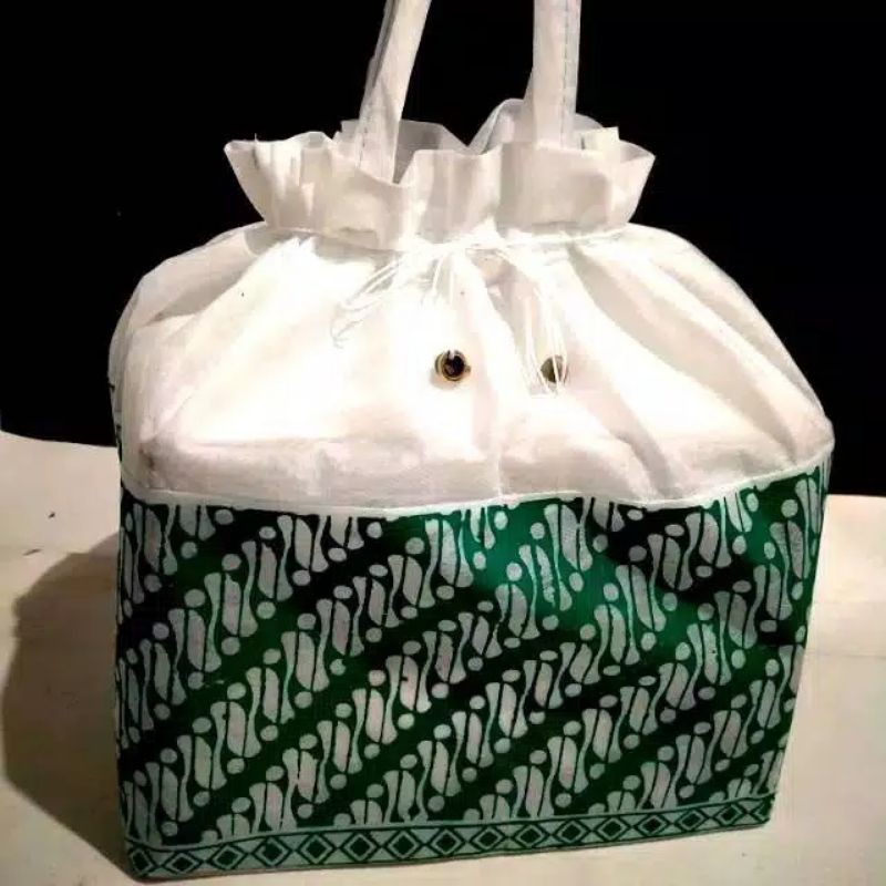

tas hajatan ukuran 22 x 22