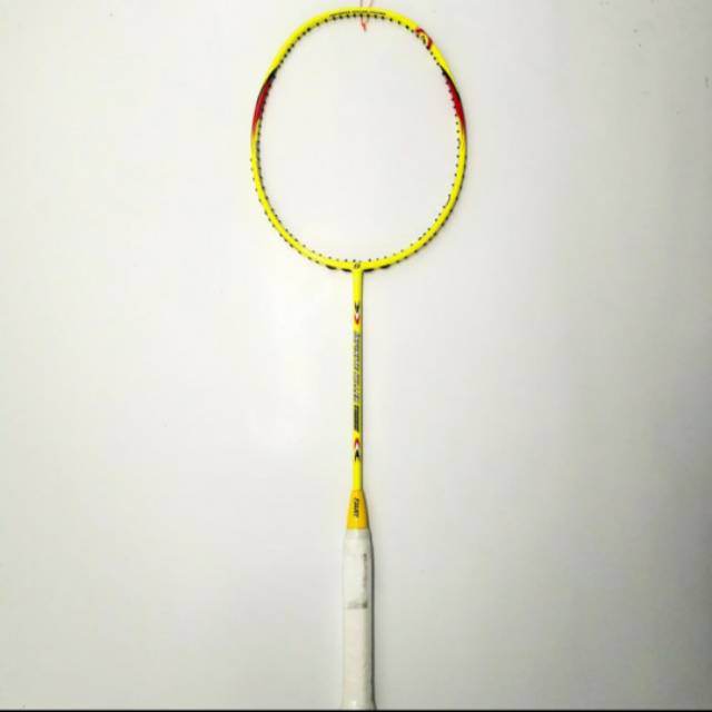 Hart Infinite Killer Three Raket Badminton - Yellow Red