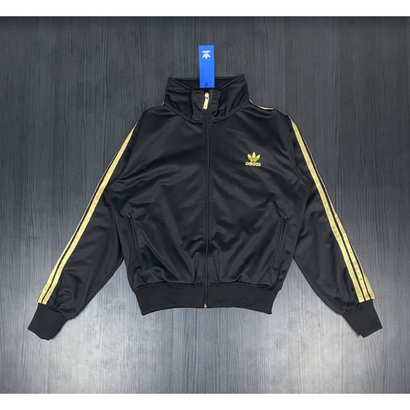 tracktop cropped Adidas wanita