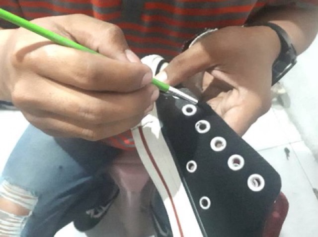 Pin Waterbased Paint 1 Liter Cat Untuk sepatu tas jaket Canvas Suede Nubuck Jeans
