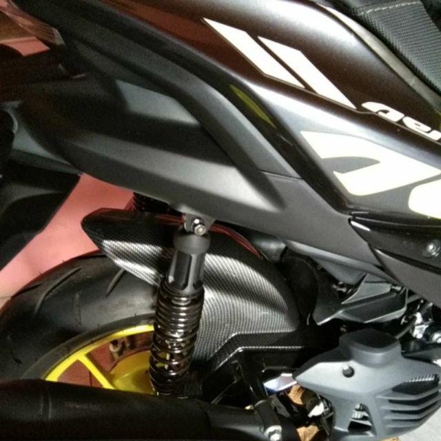 SPAKBOR HUGGER KOLONG SEPAKBOR CARBIN KARBON AKSESORIS VARIASI YAMAHA AEROX 155 LEXI CARBON PRINTING MERK NEMO