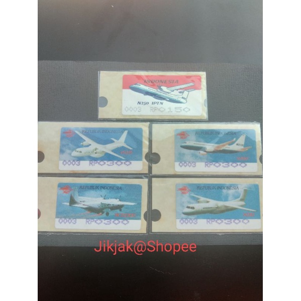 

Perangko label Rp300 Pesawat Iptn Mesin 003 atau Mesin 002
