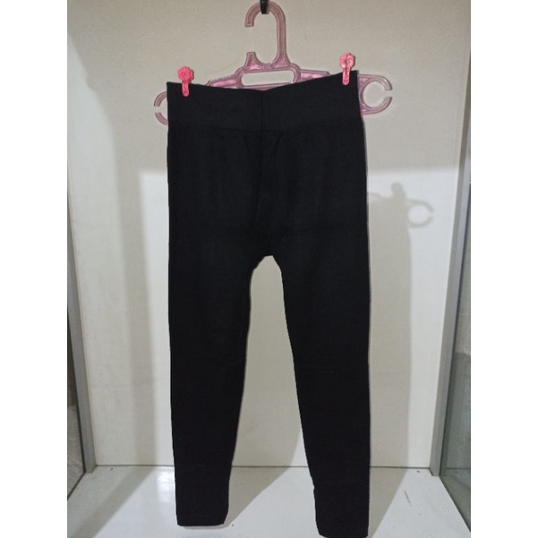 Legging Jumbo Hitam