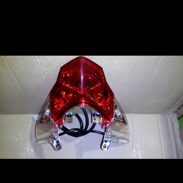 lampu stop belakang Honda Vario 125 lama tahun 2013