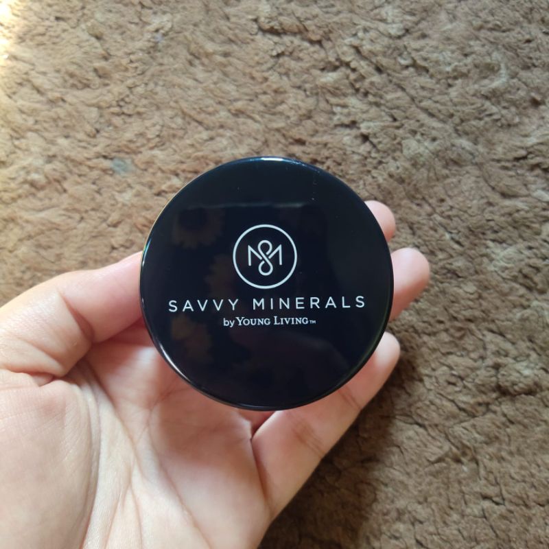 Savvy Minerals Loose Powder Veil by Young Living