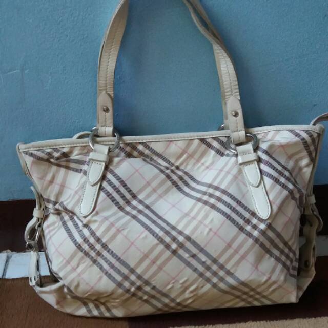 Tas Burberry blue label preloved