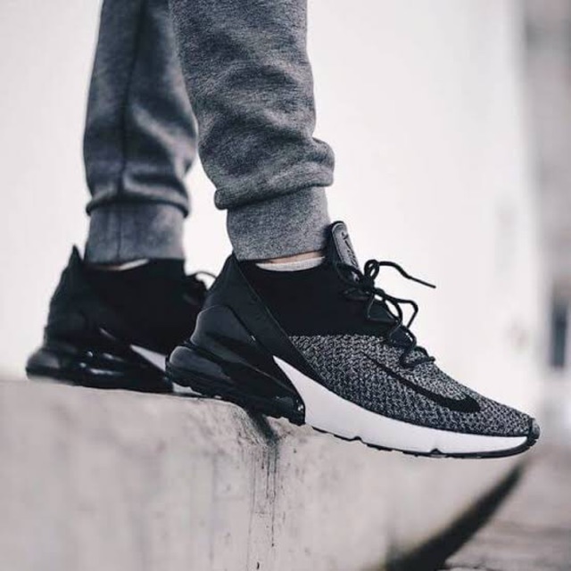 airmax 270 flyknit oreo