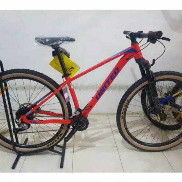 Sepeda MTB united clovis 4