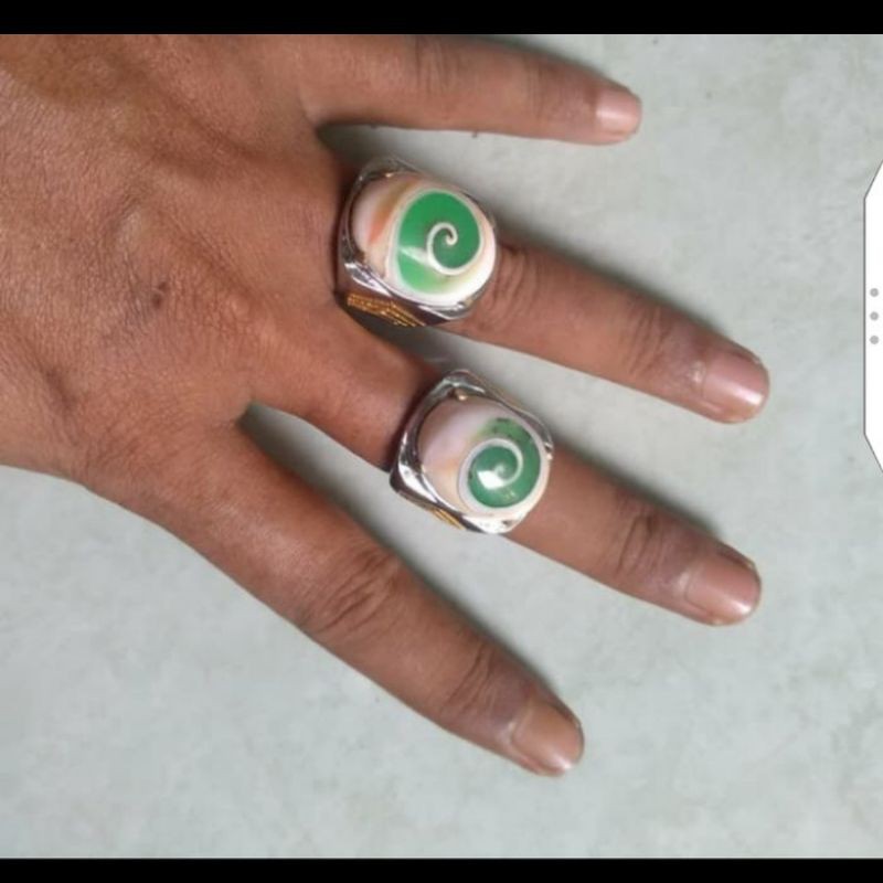 cincin batu pospor keong