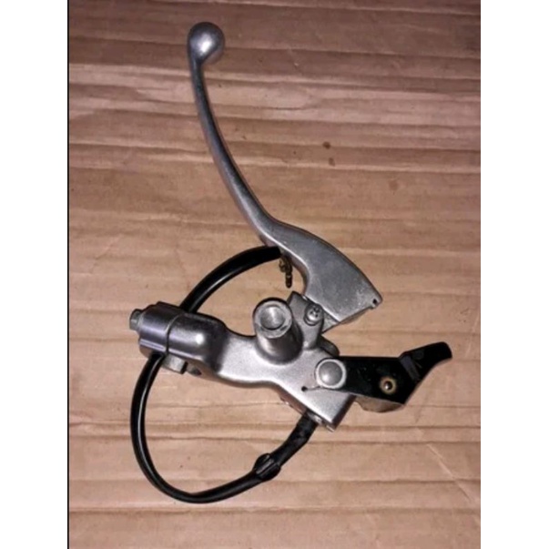 DUDUKAN REM KIRI DUDUKAN HENDEL REM KIRI ORIGINAL LEPASAN MOTOR HONDA SCOOPY FI ESP