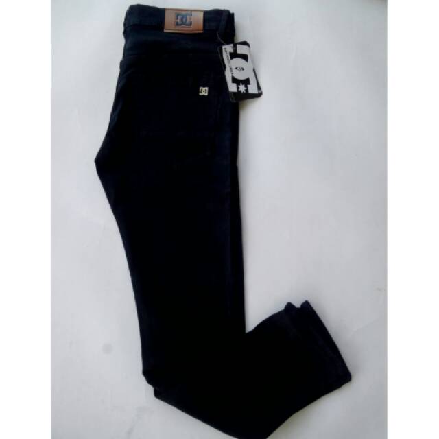 Celana panjang jeans denim kualitas distro warna hitam rc size 27-38