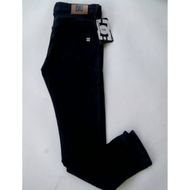  Celana  panjang jeans denim kualitas distro warna  hitam  rc 