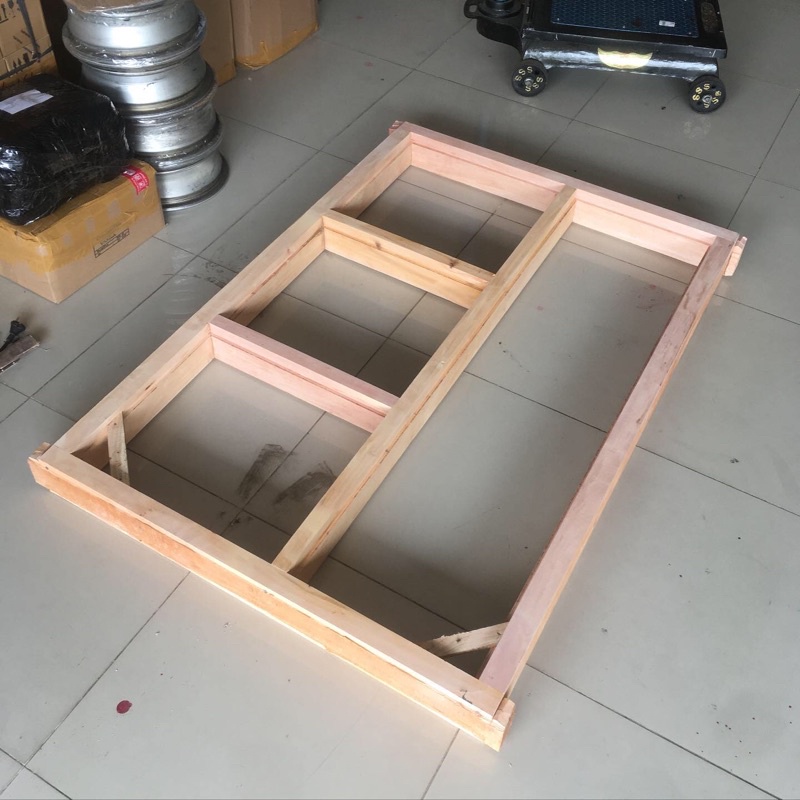 KUSEN PINTU DAN JENDELA MAHONI PLUS LOSTER BU AZIZAH BREBES