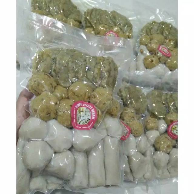 

Pempek Palembang Kecil Isi 40 pcs Homemade