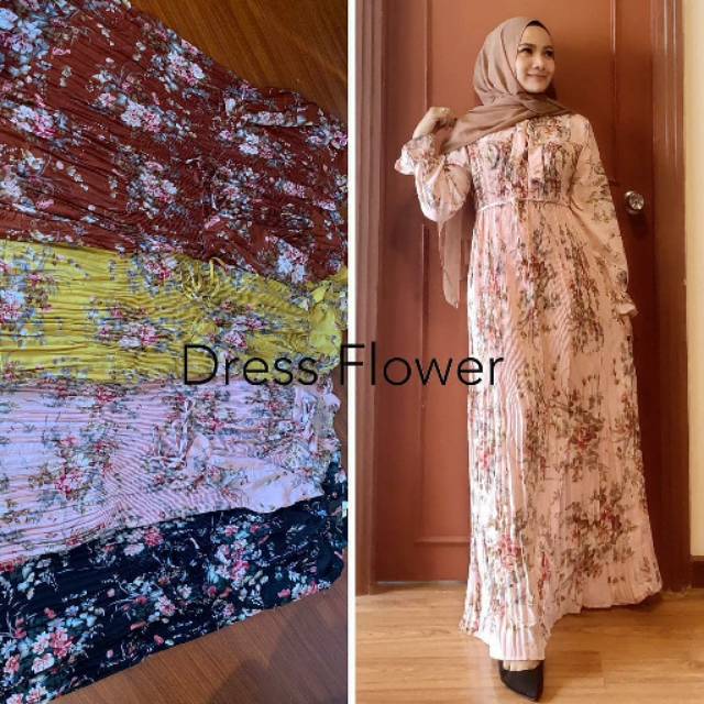 Dress flower pita dada