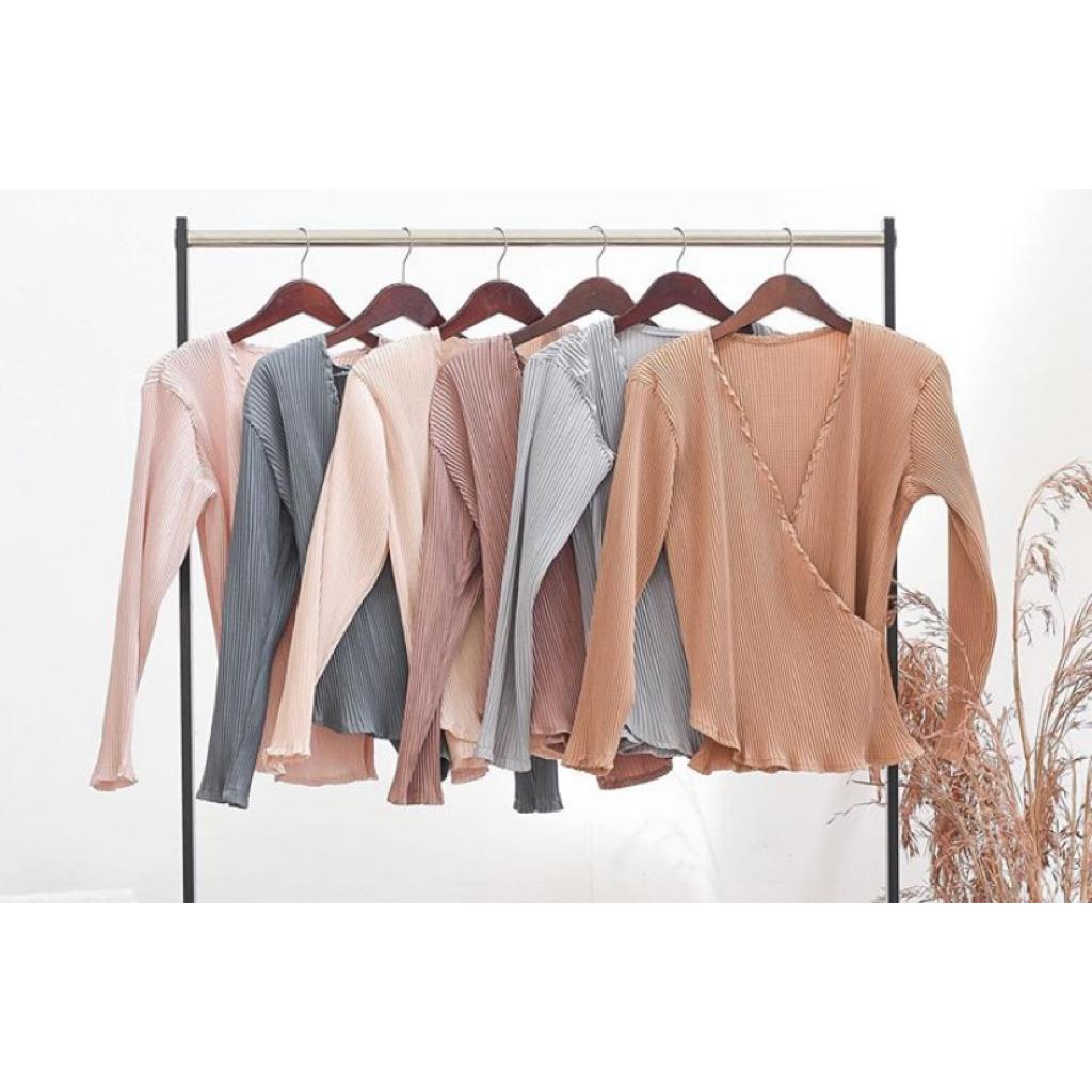 HILLARY PLEATS / ATASAN PLISKET WANITA / PLISKET TOP / BLOUSE