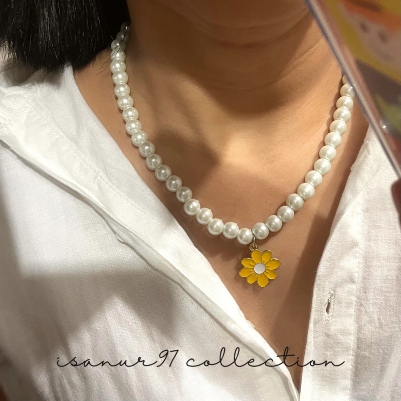 Daisy Pearl Necklace | Kalung Mutiara Liontin Bunga Daisy Necklace Pearl Enamel Daisy