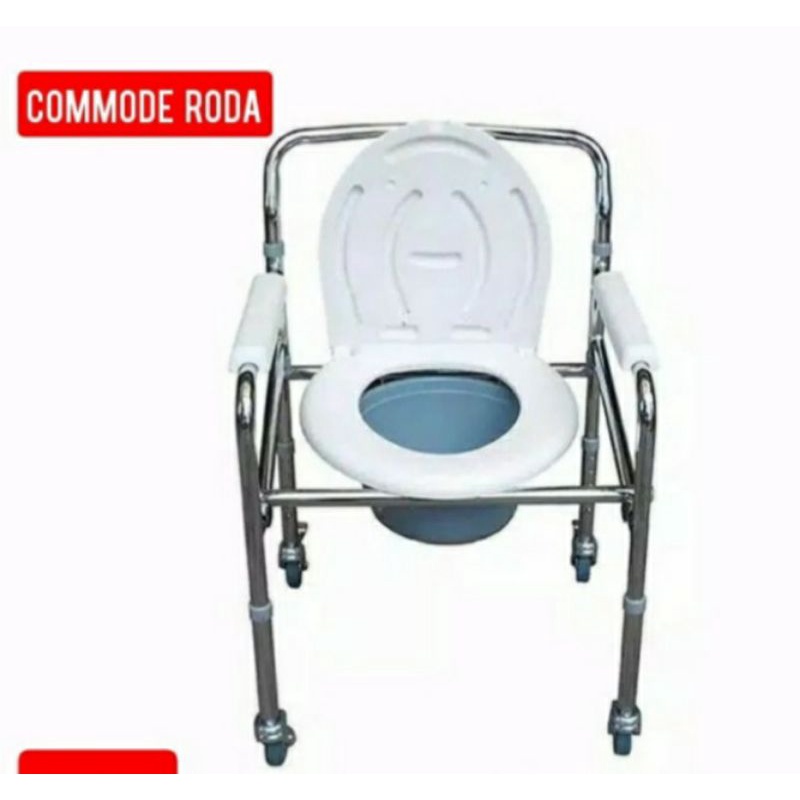 Kursi roda buat mandi pasien lansia