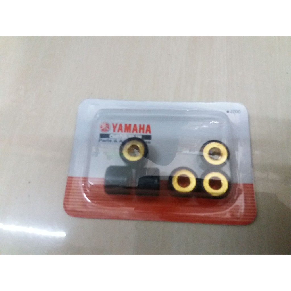 ROLLER MIO HITAM
