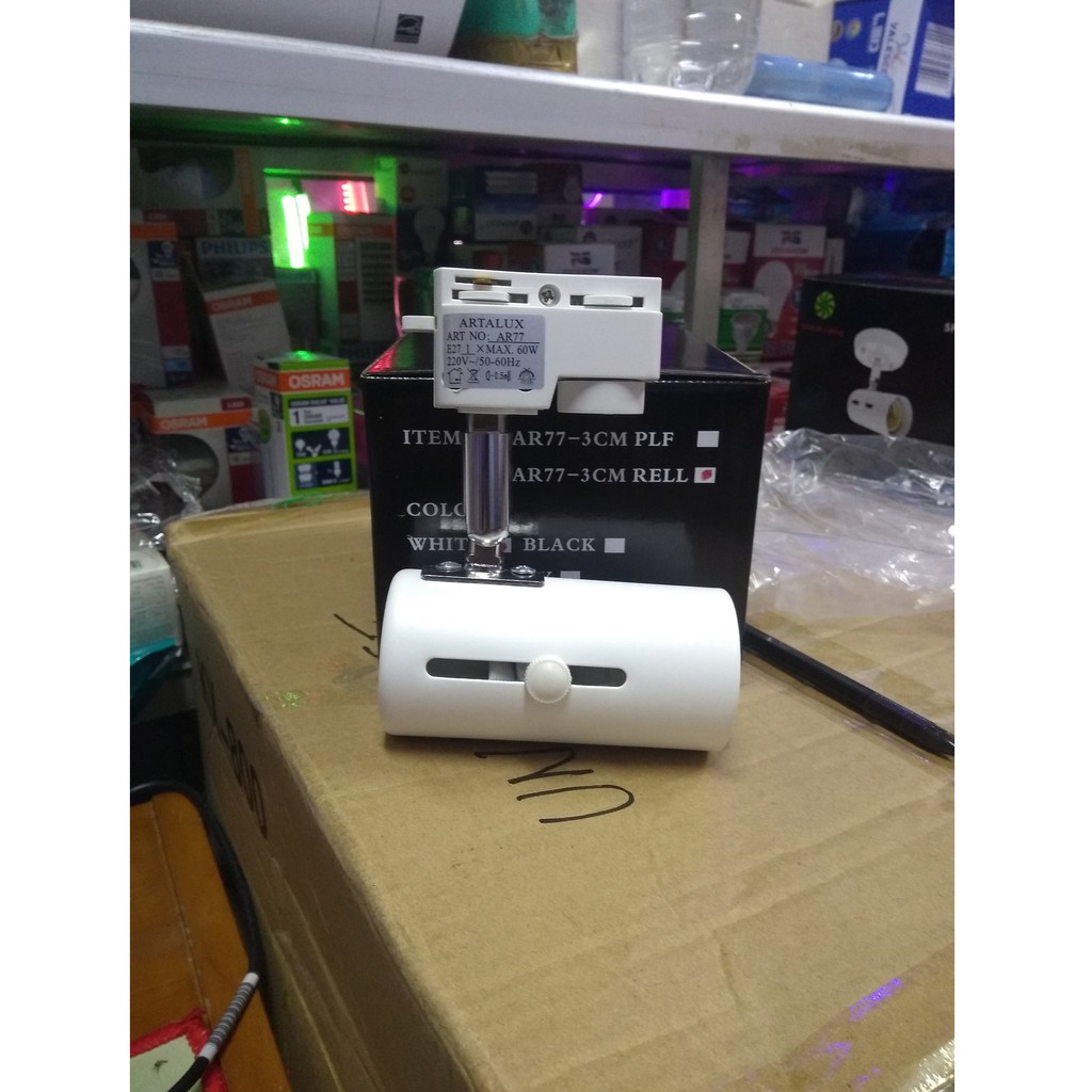 Fitting Lampu Sorot E27 untuk di rel