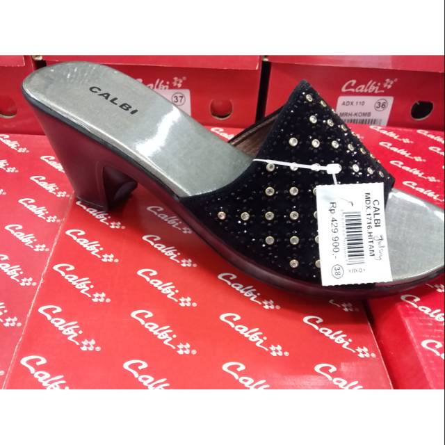 Sandal Calbi Model Terbaru Warna Hitam