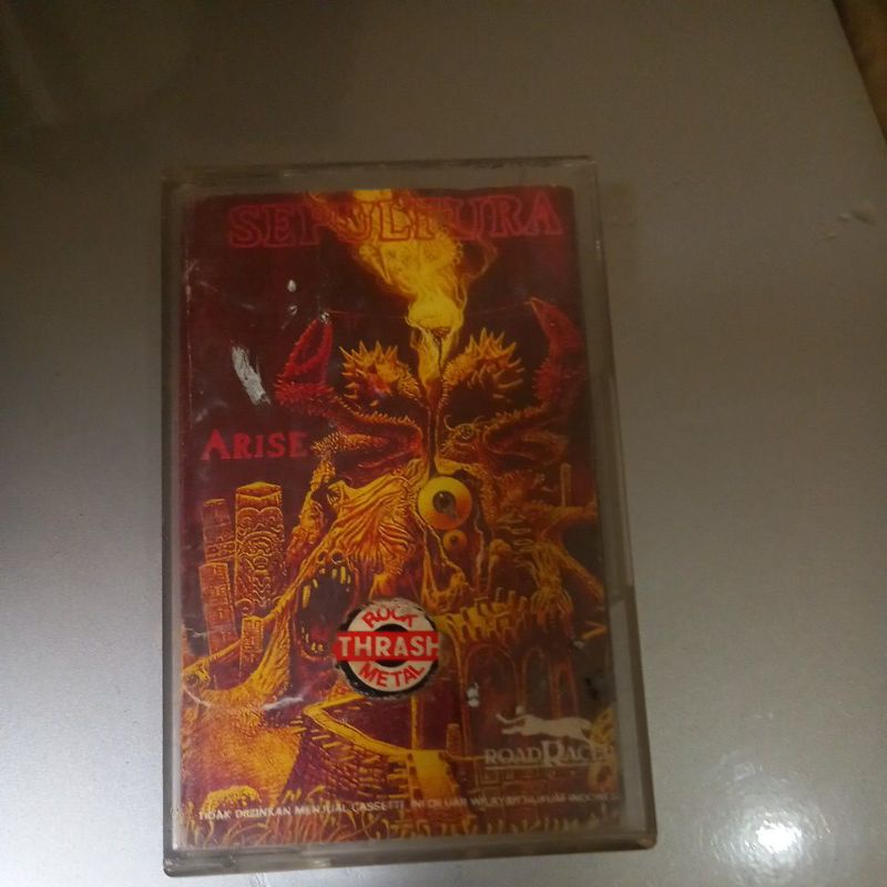kaset sepultura album arise