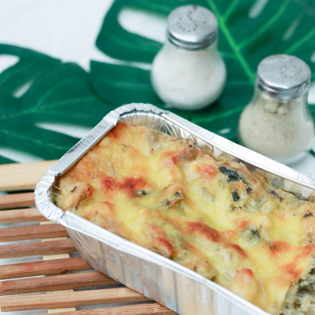 

Spinach Lasagna with Chicken Pesto