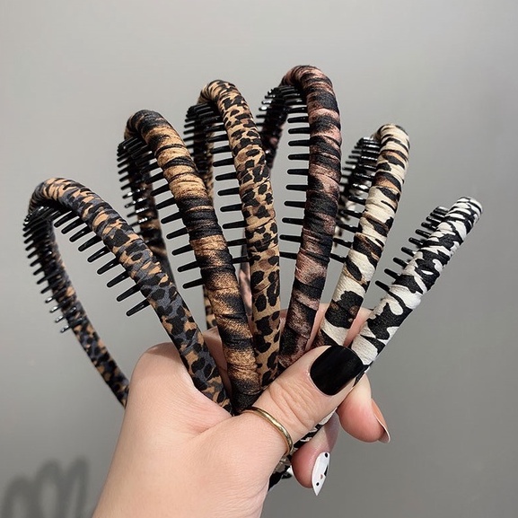 (Hello Girl)B14 Bandana Headband Terbaru Warna Macam Tutul Lebar Non-Slip Wanita Import