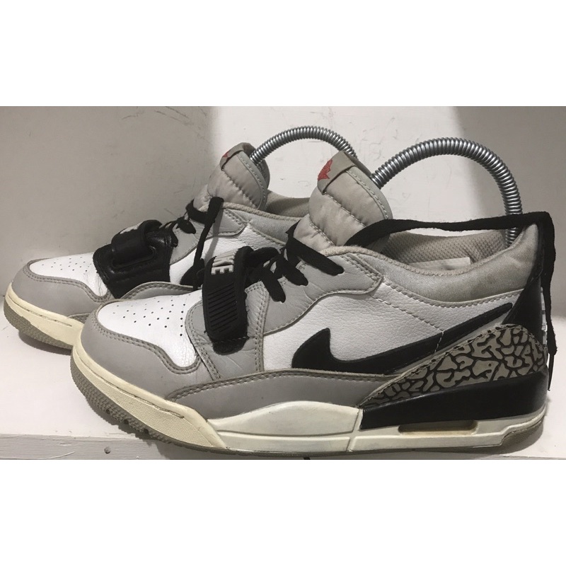 SEPATU AIR JORDAN SECOND ORIGINAL, SIZE 42