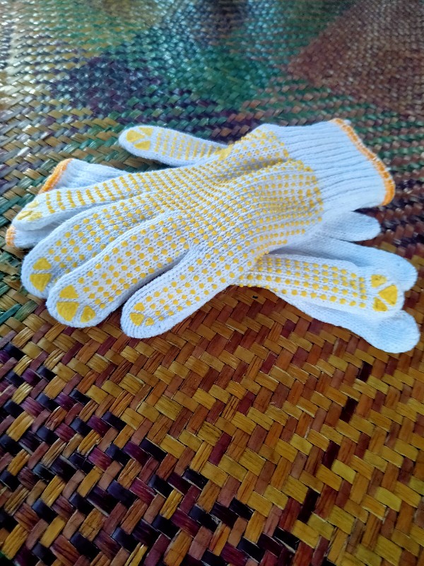 Sarung Tangan Bintik Tebal Swan